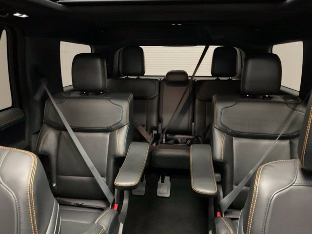 Used 2025 Ford Expedition Tremor AWD/4WD image 20