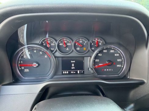 Used 2024 Chevrolet Silverado 2500 W/T w/ WT Fleet Convenience Package AWD/4WD image 25