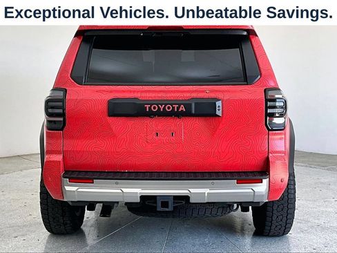 Used 2025 Toyota 4Runner Trailhunter AWD/4WD image 5