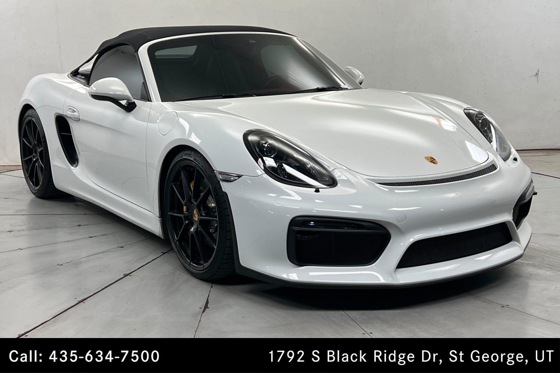 Used 2016 Porsche Boxster Spyder RWD image 7
