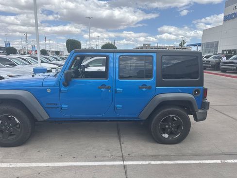 Used 2016 Jeep Wrangler Unlimited Sport w/ Quick Order Package 24S AWD/4WD image 10