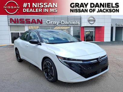 New 2026 Nissan Sentra SR w/ Floor Mat Package