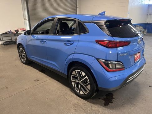 Used 2023 Hyundai Kona SEL image 5