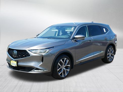 Used 2023 Acura MDX FWD w/ Technology Package image 3