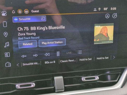 New 2026 Chevrolet Equinox LT w/ Convenience Package II image 17