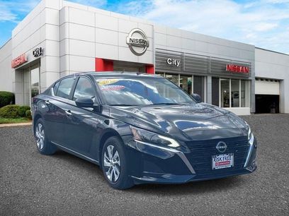 Certified 2025 Nissan Altima 2.5 S