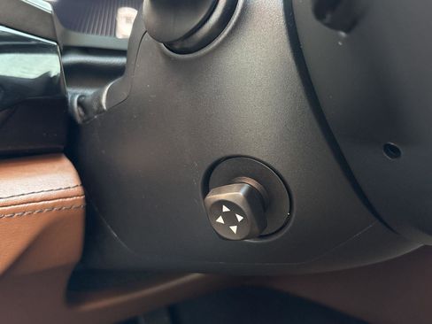 Used 2022 Acura MDX SH-AWD w/ Advance Package image 25