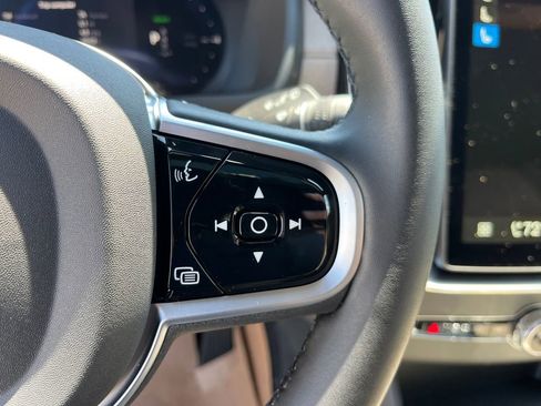 New 2026 Volvo XC90 T8 Ultra w/ Protection Package Premier AWD/4WD image 13