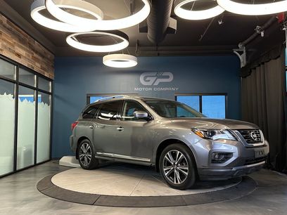 Used 2017 Nissan Pathfinder Platinum
