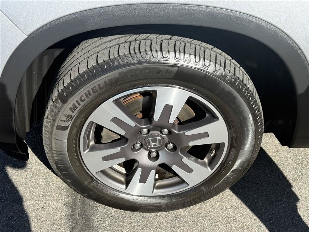 Used 2017 Honda Ridgeline RTL-T image 23
