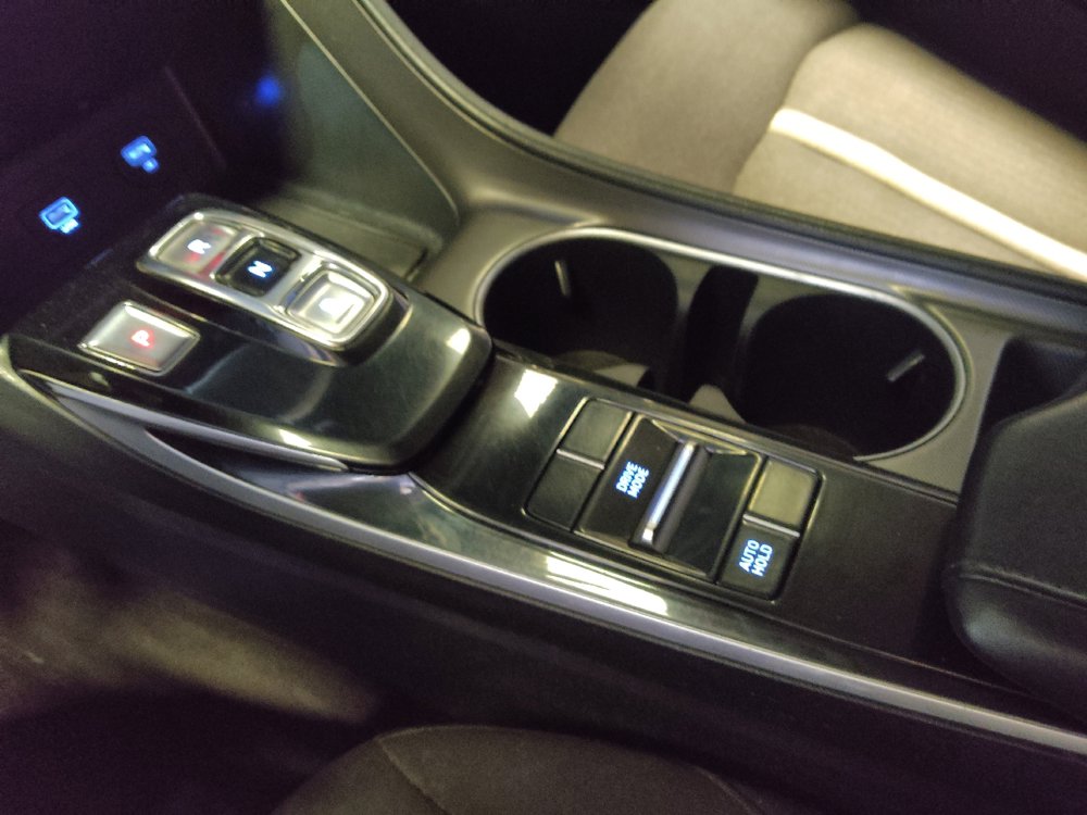 Used 2023 Hyundai Sonata SE w/ Preferred Accessory Package FWD image 26