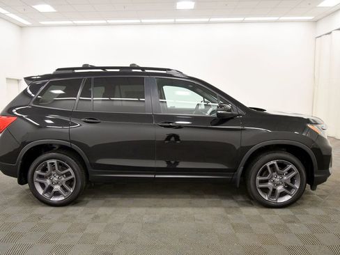 Used 2023 Honda Passport EX-L image 9