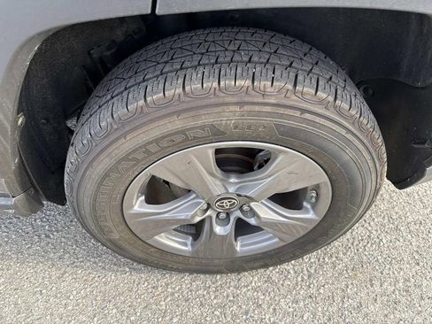 Used 2024 Toyota RAV4 LE image 12