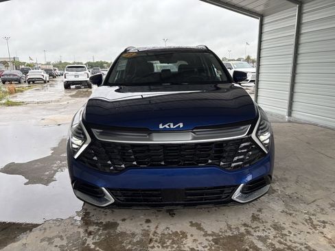 Certified 2025 Kia Sportage SX FWD image 3