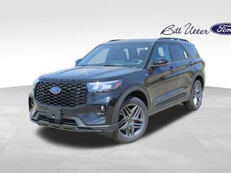 New 2026 Ford Explorer ST-Line w/ ST-Line Street Pack video 1