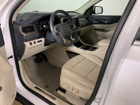 Used 2020 GMC Acadia Denali w/ Denali Ultimate Package image 32