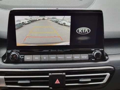 Used 2021 Kia Seltos SX w/ SX Sunroof Package image 24