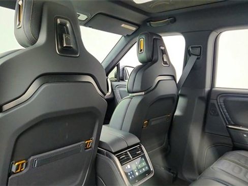 Used 2025 Rivian R1T Adventure image 31