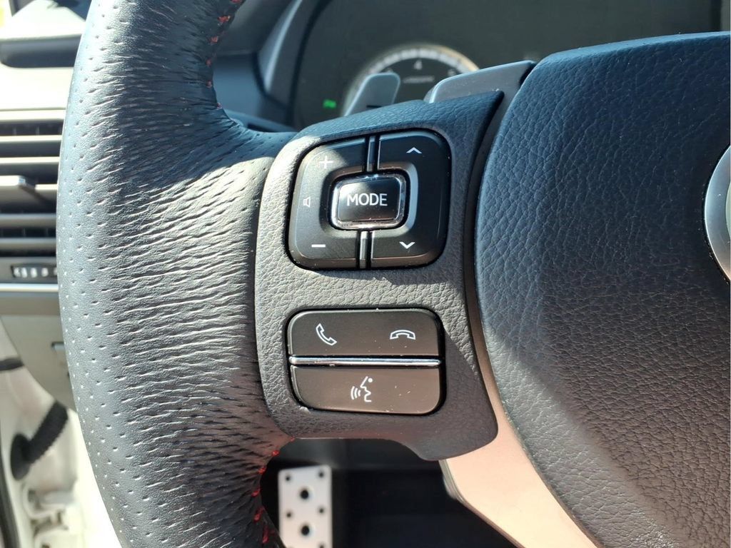 Used 2015 Lexus NX 200t F Sport w/ Navigation System Package AWD/4WD image 15