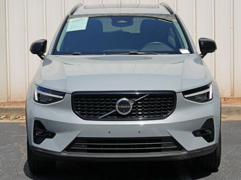 Used 2024 Volvo XC40 B5 Ultimate w/ Protection Package Premier AWD/4WD image 47