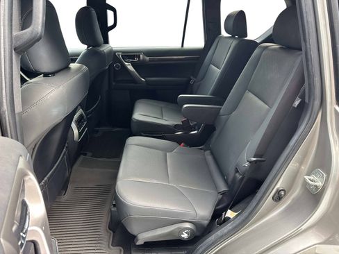 Used 2022 Lexus GX 460 Premium AWD/4WD image 13