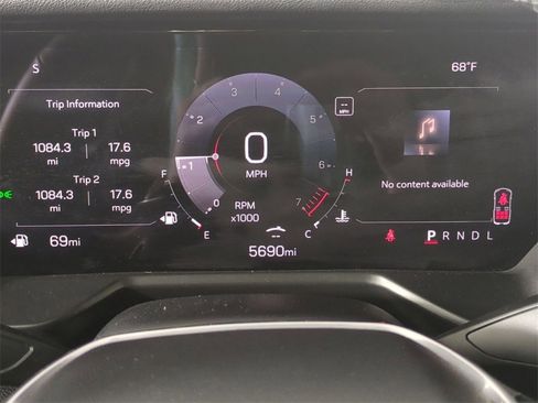 Certified 2025 GMC Acadia Elevation image 11