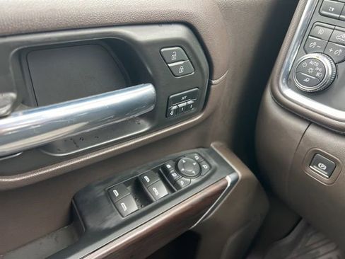 Used 2023 GMC Sierra 2500 SLT image 23
