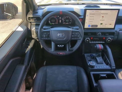 Used 2025 Toyota Tacoma TRD Pro image 18