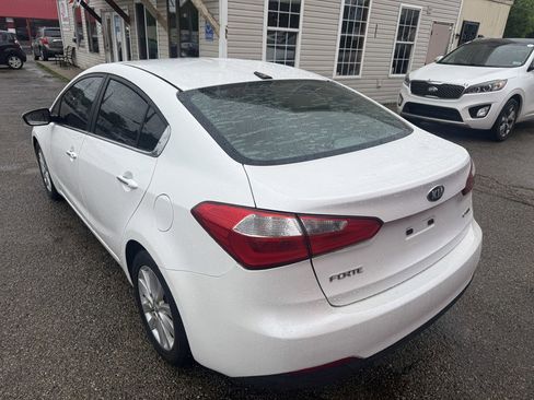 Used 2015 Kia Forte EX FWD image 4