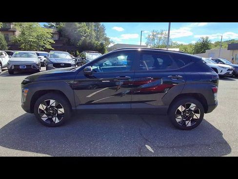 Certified 2024 Hyundai Kona SEL AWD/4WD image 5