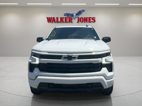 Used 2026 Chevrolet Silverado 1500 RST AWD/4WD image 2