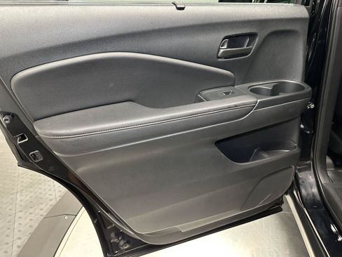 Certified 2023 Honda Passport TrailSport image 30