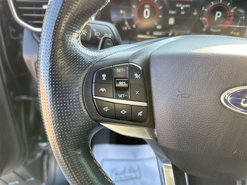 Used 2020 Ford Explorer ST w/ ST Street Pack image 17