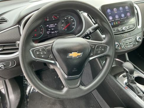 Used 2023 Chevrolet Malibu LT image 26