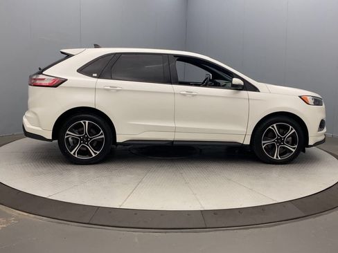 Used 2022 Ford Edge ST AWD/4WD image 6