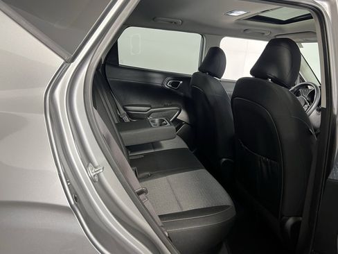 Used 2023 Kia Soul EX image 27