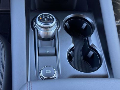 New 2026 Ford Explorer Active w/ Active Comfort Package image 5