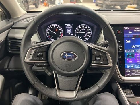 Used 2020 Subaru Outback Premium AWD/4WD image 6