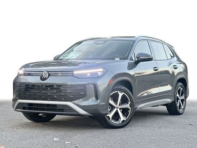New 2026 Volkswagen Tiguan SE