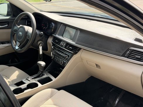 Used 2018 Kia Optima LX FWD image 20