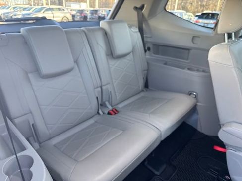 Certified 2024 Volkswagen Atlas SE image 34