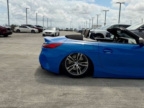Used 2020 BMW Z4 M40i RWD image 8