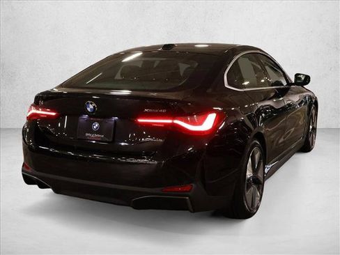 Used 2026 BMW i4 xDrive40i w/ Premium Package AWD/4WD image 2