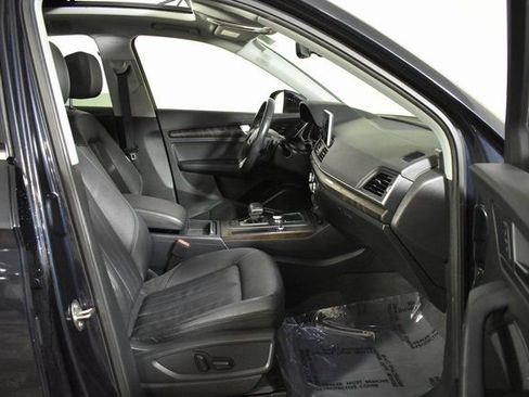 Used 2018 Audi Q5 2.0T Premium Plus w/ Premium Plus Package image 35