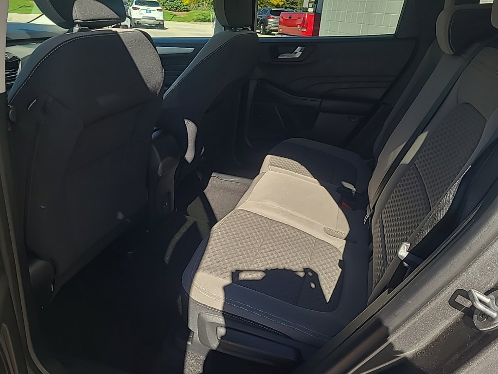Used 2021 Ford Escape SE AWD/4WD image 17