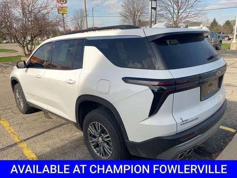 Certified 2024 Chevrolet Traverse LT w/ LPO, Floor Liner Package image 3