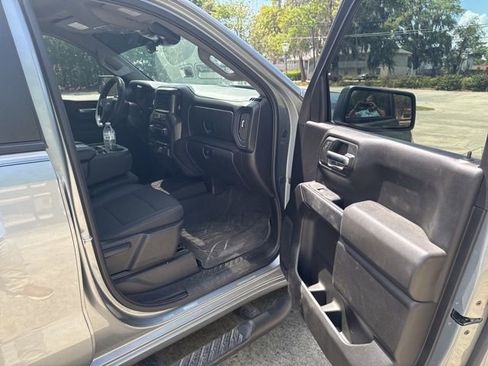 Used 2026 Chevrolet Silverado 1500 Custom w/ Turbomax Blackout Package image 7