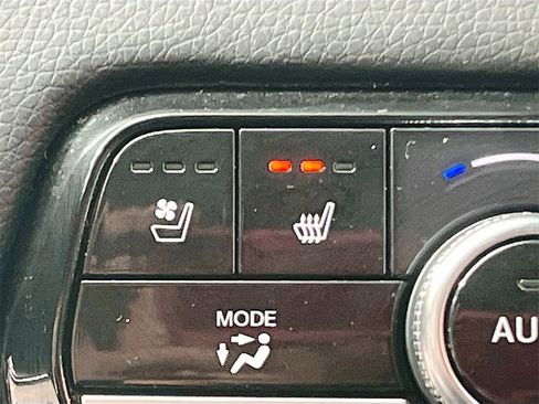 Used 2023 Honda Pilot Elite image 21