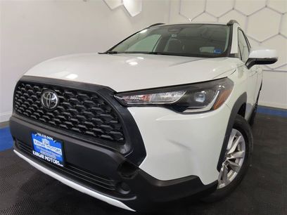 Used 2023 Toyota Corolla Cross LE w/ Moonroof Package