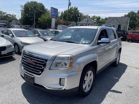 Used 2017 GMC Terrain SLT w/ Driver Alert Package I FWD image 29